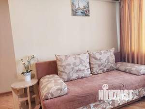 1-к квартира, посуточно, 35м2, 3/5 этаж