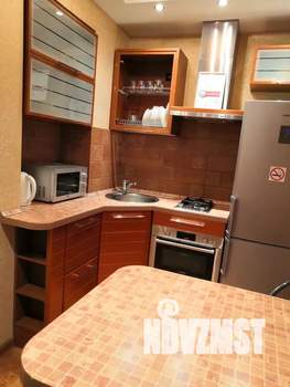 Студия квартира, посуточно, 33м2, 4/5 этаж