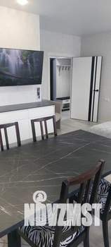 1-к квартира, посуточно, 60м2, 14/22 этаж