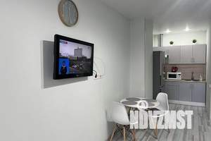 1-к квартира, посуточно, 40м2, 2/18 этаж