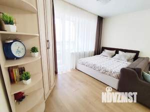 1-к квартира, посуточно, 37м2, 3/6 этаж