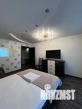 1-к квартира, посуточно, 52м2, 9/12 этаж