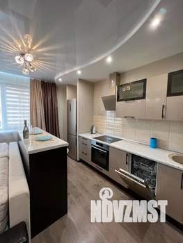 1-к квартира, посуточно, 54м2, 3/17 этаж