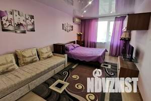 1-к квартира, посуточно, 40м2, 4/9 этаж