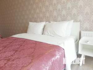 1-к квартира, посуточно, 43м2, 1/1 этаж