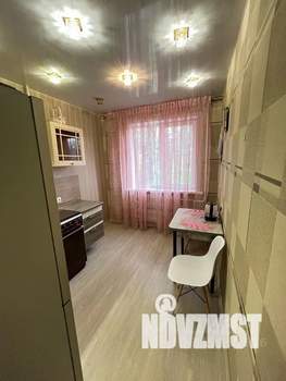 2-к квартира, посуточно, 50м2, 1/9 этаж