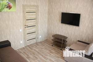 1-к квартира, посуточно, 47м2, 1/1 этаж