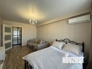 1-к квартира, посуточно, 38м2, 13/18 этаж