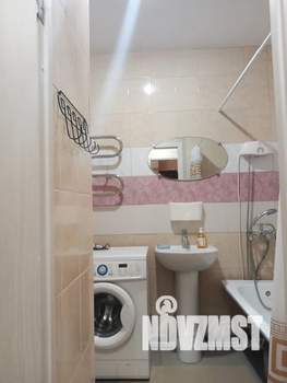 2-к квартира, посуточно, 40м2, 6/10 этаж