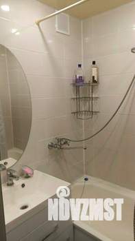 1-к квартира, посуточно, 49м2, 1/1 этаж