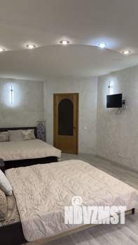 Студия квартира, посуточно, 35м2, 2/9 этаж