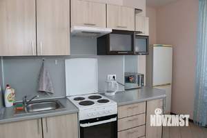 1-к квартира, посуточно, 42м2, 15/17 этаж