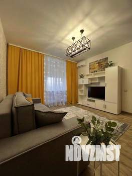 1-к квартира, посуточно, 42м2, 1/1 этаж