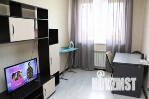 1-к квартира, посуточно, 42м2, 14/17 этаж