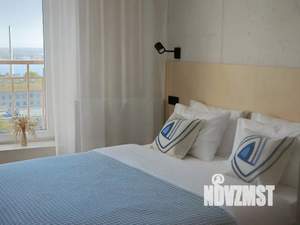 1-к квартира, посуточно, 46м2, 13/16 этаж