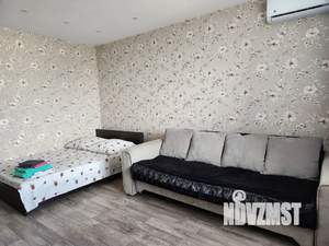 1-к квартира, посуточно, 38м2, 3/6 этаж