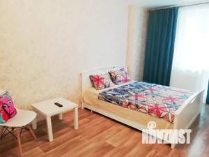 1-к квартира, посуточно, 37м2, 1/21 этаж