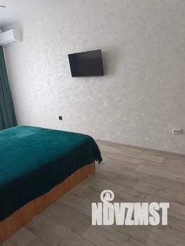 1-к квартира, посуточно, 40м2, 7/9 этаж