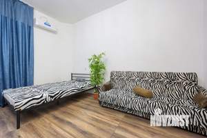 1-к квартира, на длительный срок, 68м2, 1/9 этаж