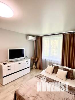 1-к квартира, посуточно, 35м2, 2/5 этаж