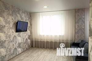 1-к квартира, посуточно, 42м2, 5/17 этаж