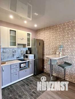 1-к квартира, посуточно, 40м2, 3/10 этаж