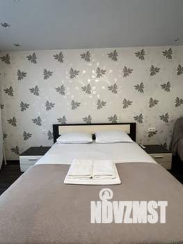 1-к квартира, посуточно, 54м2, 1/1 этаж