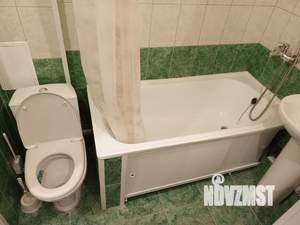 Студия квартира, посуточно, 35м2, 2/9 этаж