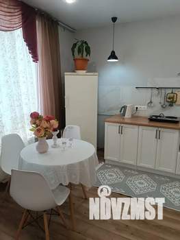 Студия квартира, посуточно, 33м2, 9/10 этаж