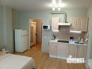 Студия квартира, посуточно, 35м2, 2/9 этаж