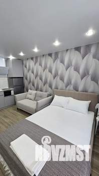 Студия квартира, посуточно, 22м2, 1/20 этаж