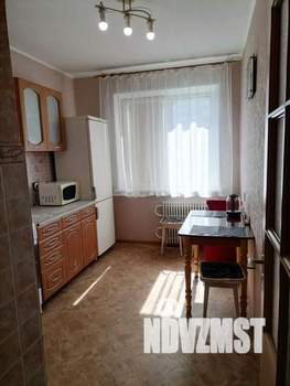 2-к квартира, посуточно, 52м2, 1/1 этаж