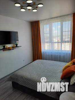 1-к квартира, посуточно, 35м2, 18/21 этаж