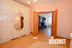 1-к квартира, посуточно, 35м2, 4/10 этаж