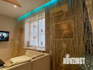 Студия квартира, посуточно, 45м2, 1/5 этаж