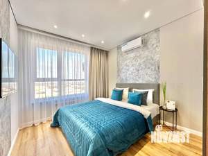 2-к квартира, посуточно, 40м2, 13/23 этаж