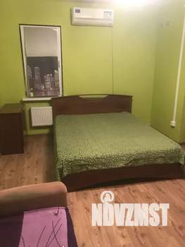 1-к квартира, посуточно, 42м2, 4/10 этаж