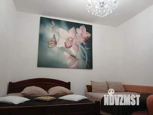 1-к квартира, посуточно, 68м2, 1/8 этаж