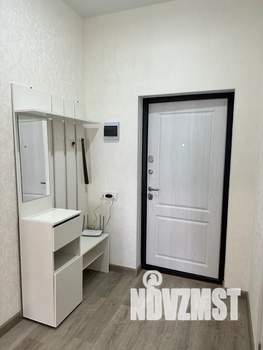 1-к квартира, посуточно, 40м2, 11/16 этаж