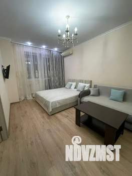 1-к квартира, посуточно, 38м2, 6/7 этаж