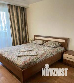 3-к квартира, посуточно, 74м2, 1/1 этаж