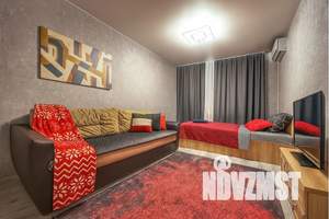 1-к квартира, посуточно, 40м2, 1/9 этаж