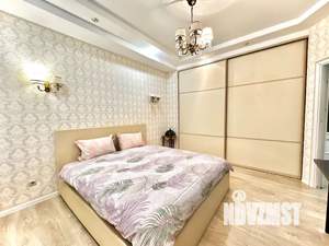 3-к квартира, посуточно, 70м2, 17/25 этаж