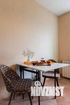 2-к квартира, посуточно, 50м2, 1/1 этаж