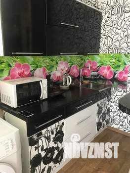 Студия квартира, посуточно, 40м2, 4/10 этаж