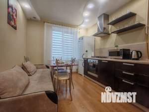 1-к квартира, посуточно, 43м2, 2/5 этаж