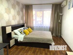 1-к квартира, посуточно, 33м2, 2/9 этаж