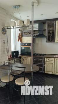 Студия квартира, посуточно, 36м2, 6/9 этаж