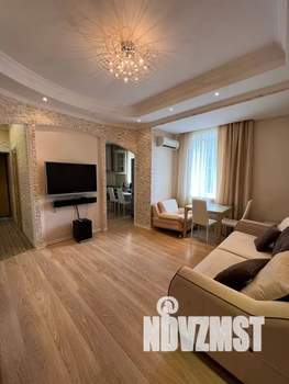 2-к квартира, посуточно, 45м2, 2/4 этаж