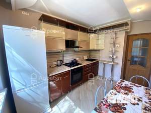 2-к квартира, на длительный срок, 60м2, 1/9 этаж